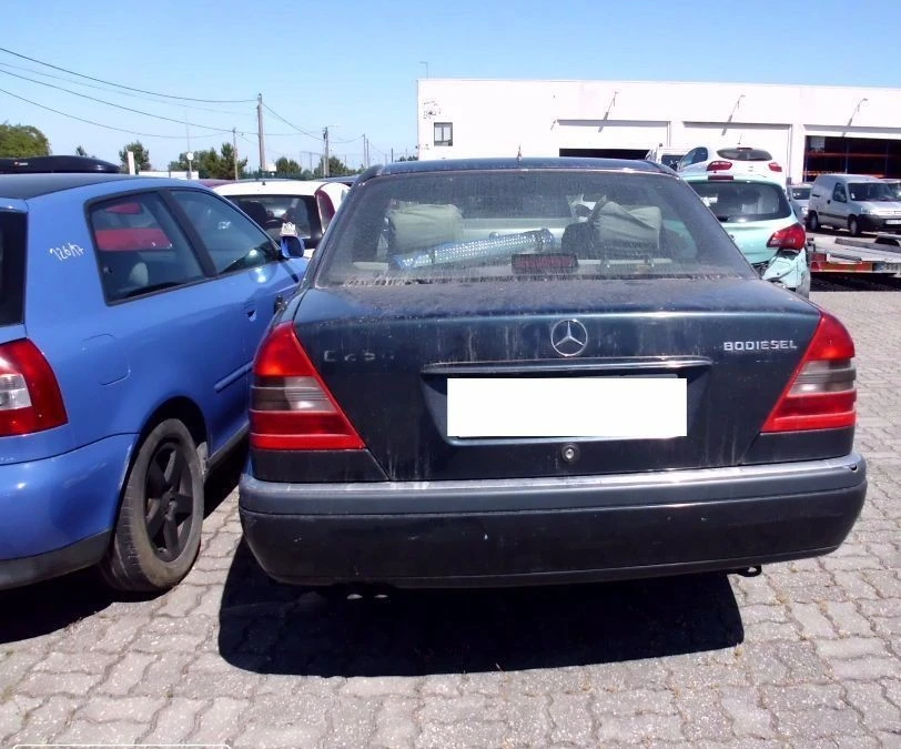 Peças Mercedes C250