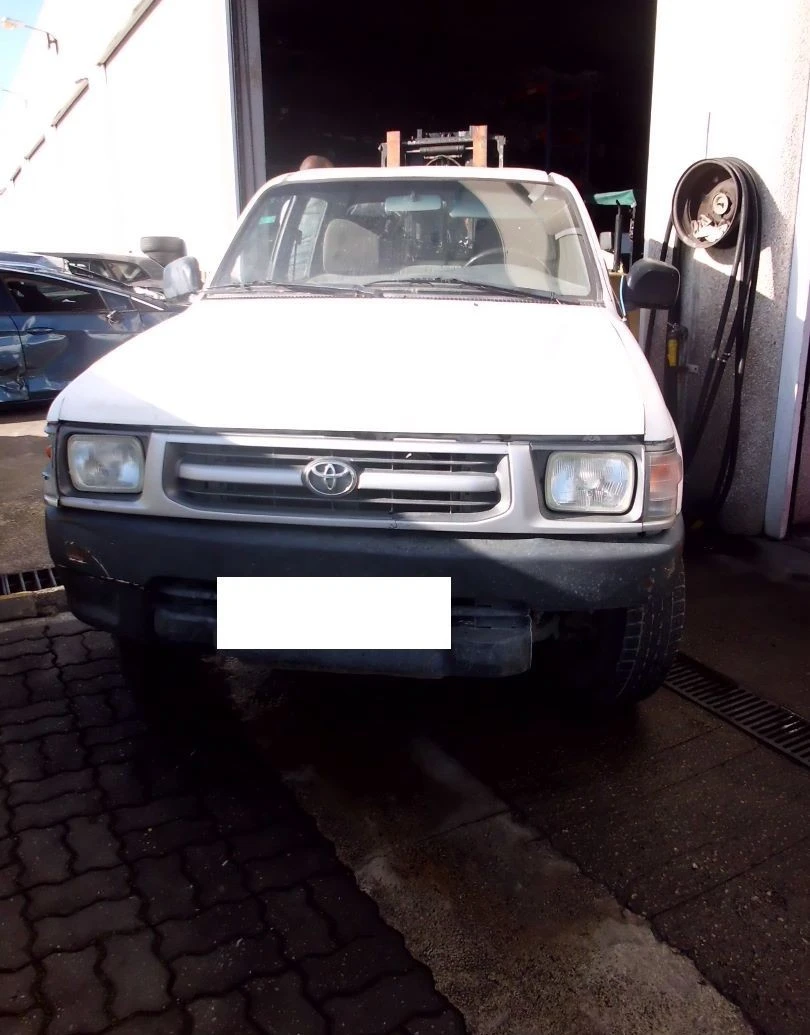 Peças Toyota Hilux 4x4 2000