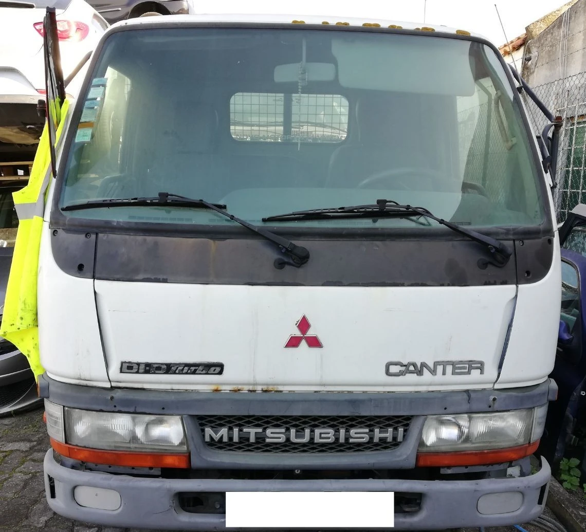 Peças Mitsubishi Canter 2005